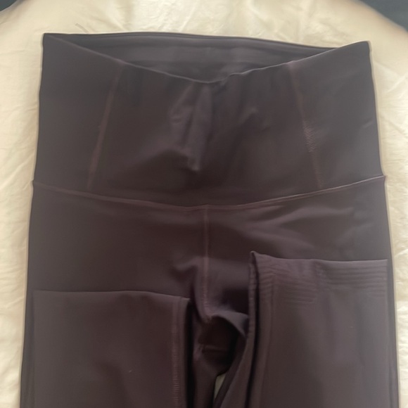 Lululemon high-waisted eggplant colored tights - Picture 2 of 6
